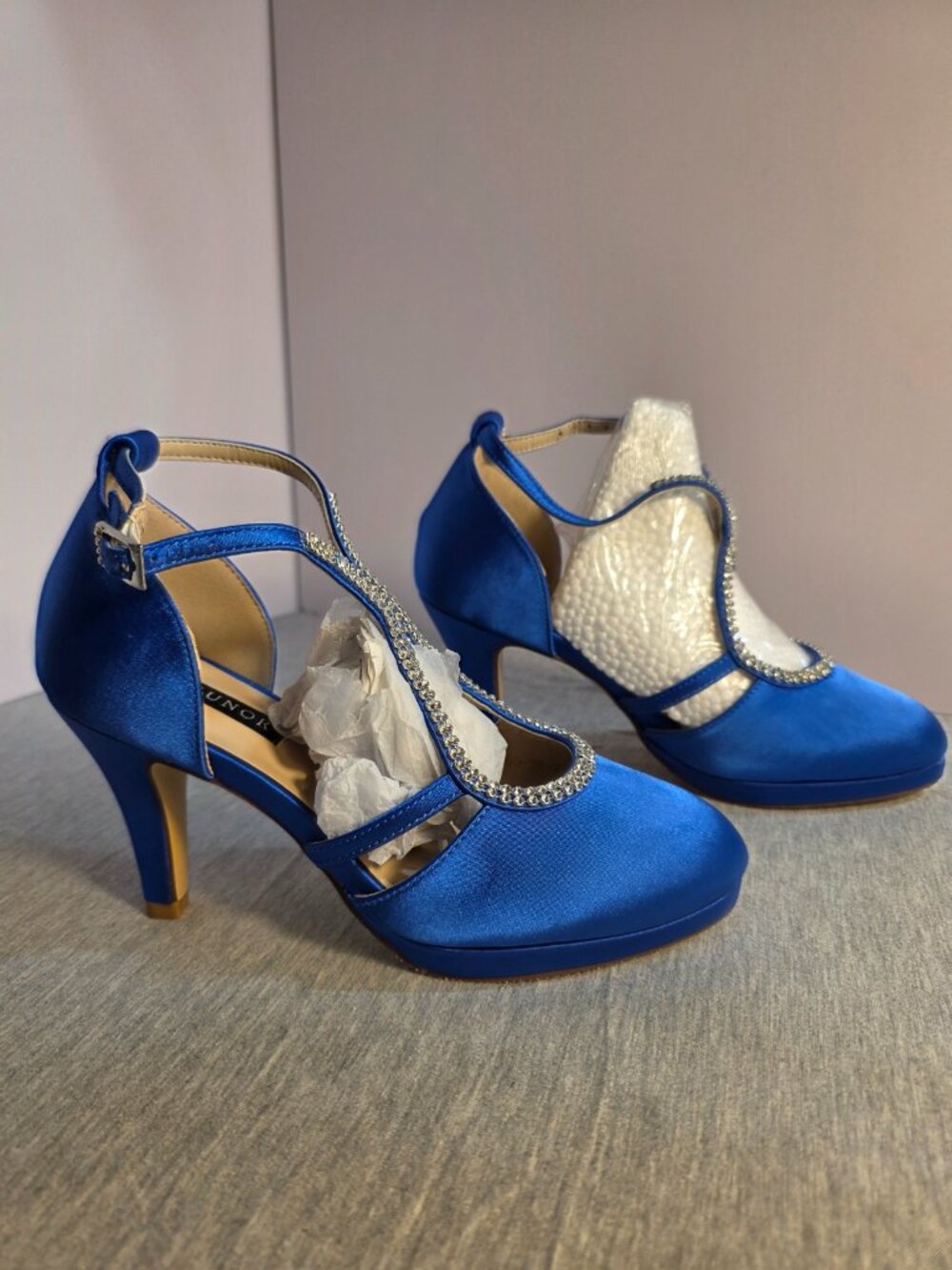 NIB Erijunor Royal Blue Satin Rhinestone T-Strap Platform Heel Women's Size 6